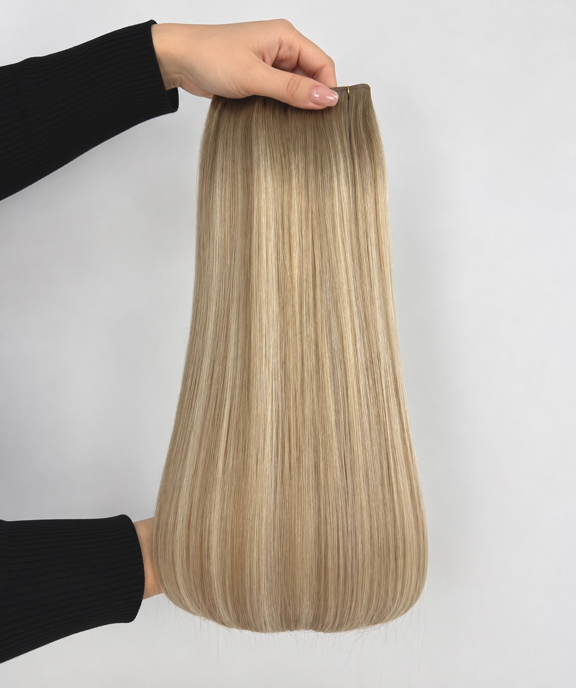 Tapein ~ champagne silk